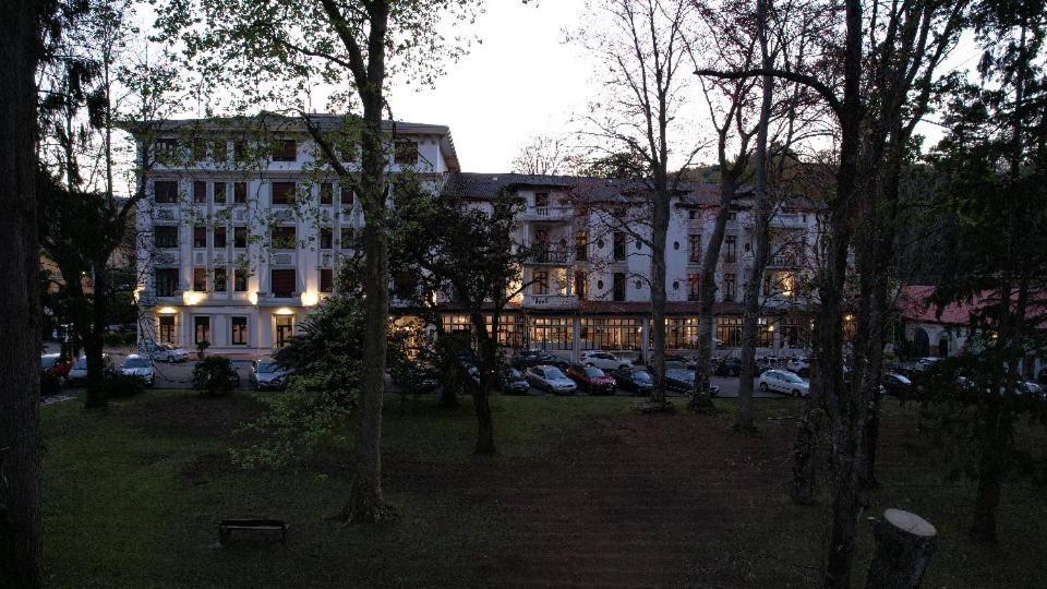 Gran Hotel Balneario De Liérganes Εξωτερικό φωτογραφία