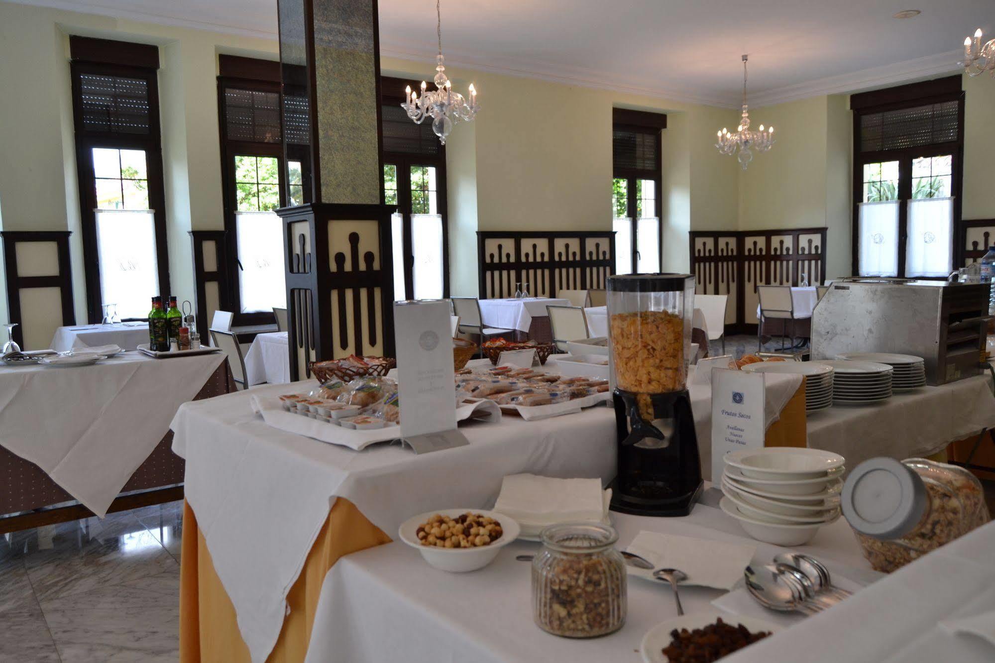 Gran Hotel Balneario De Liérganes Εξωτερικό φωτογραφία