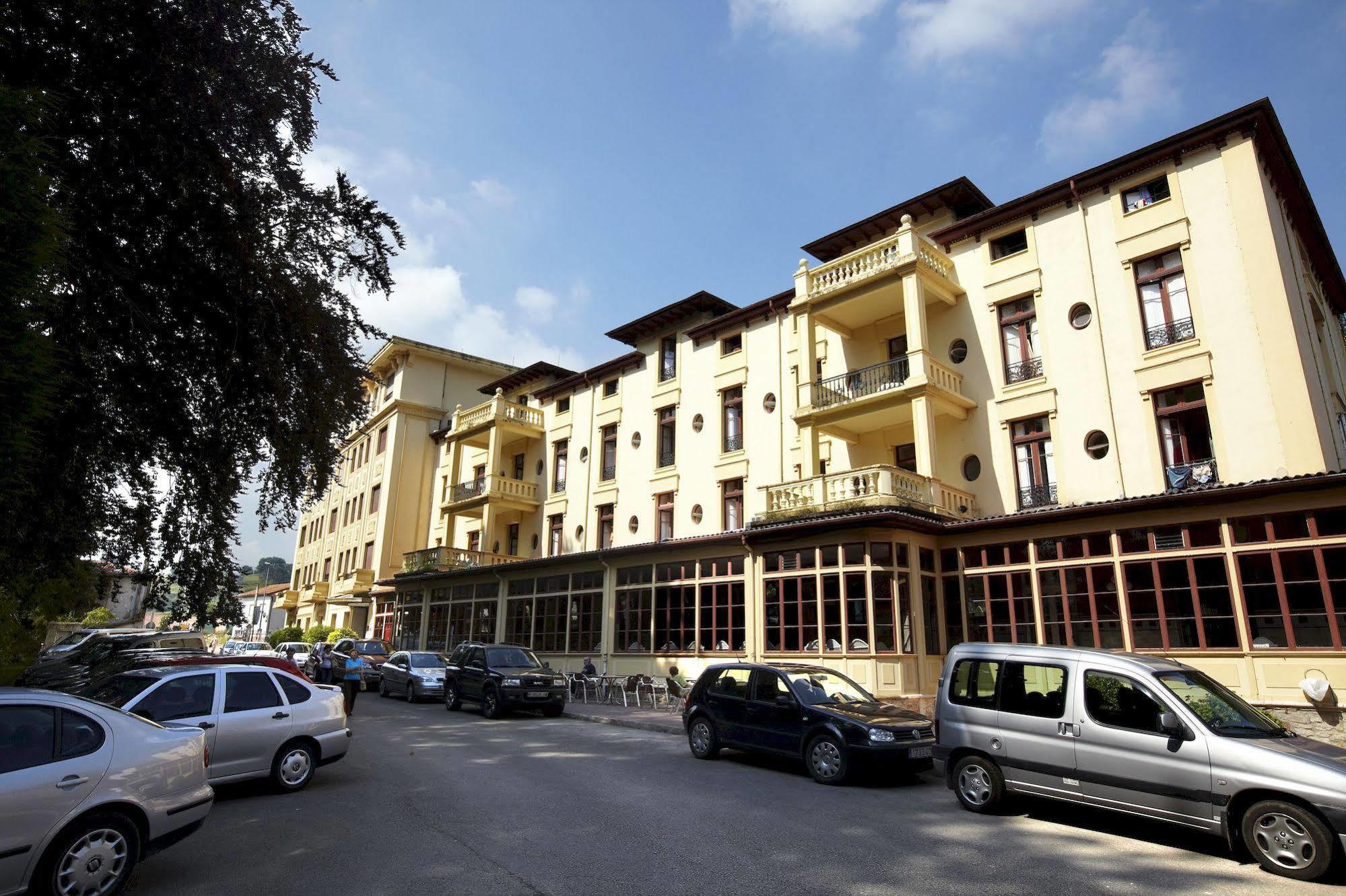 Gran Hotel Balneario De Liérganes Εξωτερικό φωτογραφία